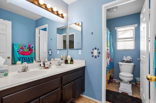 35815 Elizabeth Ln, Wildomar CA 92595-7853 exterior