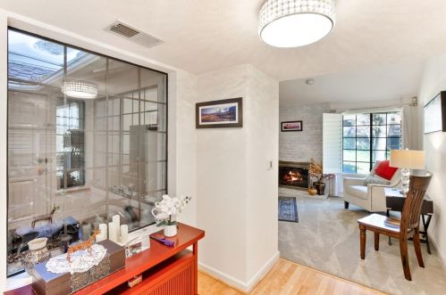 954 Cross St, Woodland CA  95695-4128 exterior