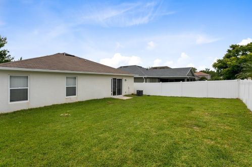 2754 Trommel Way, Sanford FL  32771-5808 exterior