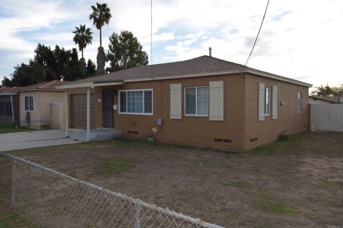 608 Palm Ave, National City, CA 91950-2736