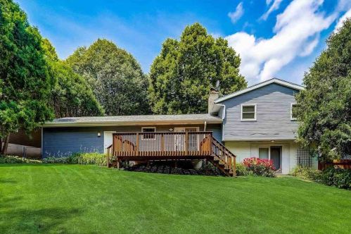 2601 Westbrook Ln, Madison WI  53711-4170 exterior