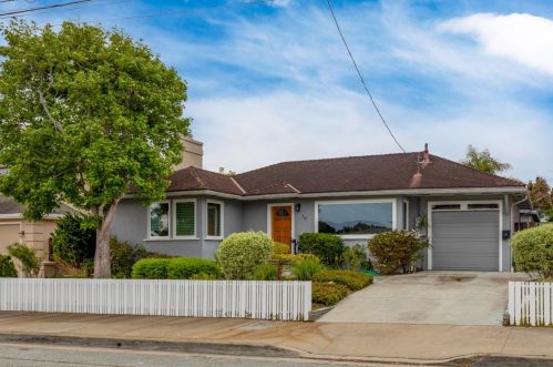 717 Eardley Ave, Del Monte Park, CA 93950-4623