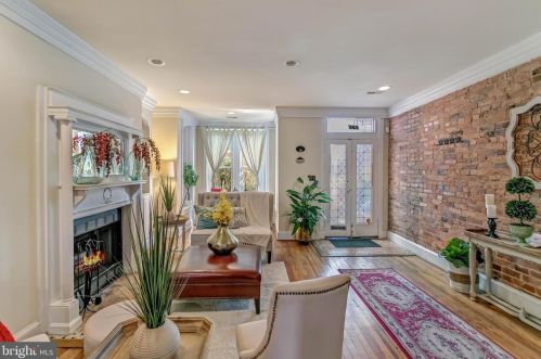 147 Thomas St, Washington DC  20001-1636 exterior