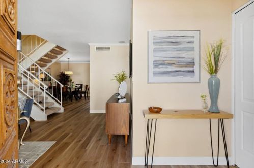 4205 Miller Rd, Scottsdale, AZ 85251-3616