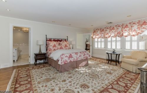 96 Undercliff Rd, Montclair NJ 07042-1718 exterior