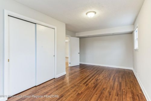 21 Maplewood Dr, Bricktown NJ  08723-3353 exterior