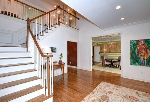 15 Kimberly Ct, Ridgefield, CT 06877-2900