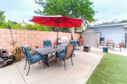 431 Valley Center Ave, Glendora CA  91741-3857 exterior