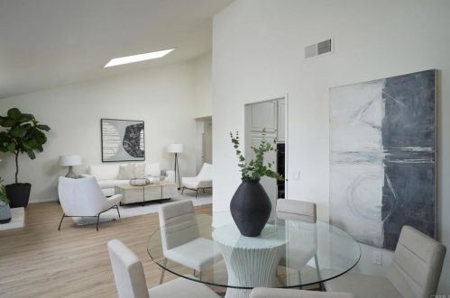 757 Rocking Horse Rd, Vista CA  92081-6740 exterior