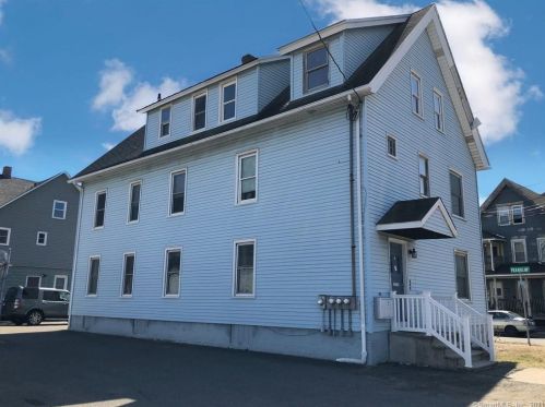 162 Colony St, Wallingford, CT 06492-3651