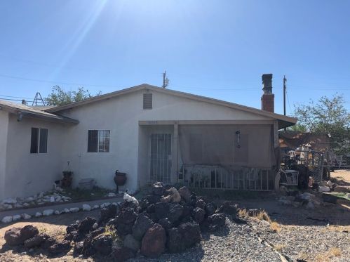 16243 La Joya Ct, Victorville, CA 92395-3621