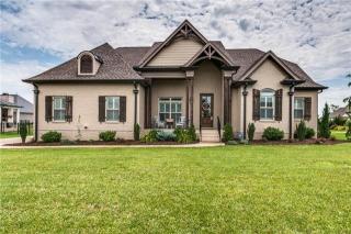 2818 Craythorne Dr, Murfreesboro, TN 37129-1098