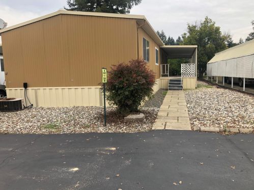 6900 Almond Ave, Citrus Heights CA  95662-3348 exterior