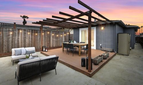 825 3rd Ave, San Bruno CA  94066-3211 exterior