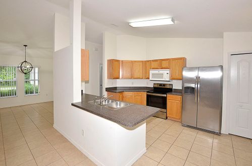 7715 95th Ct, Vero Beach FL  32967-3828 exterior