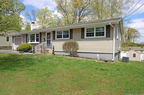 30 Garry Dr, New Britain, CT 06052-1102