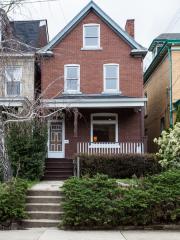 829 Hutchinson Ave, Pittsburgh, PA 15218-1433