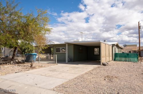 3119 Mescalero Dr, Lake Havasu City, AZ 86404-9606