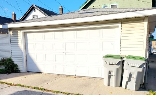 1719 Keefe Ave, Milwaukee WI 53212-1709 exterior