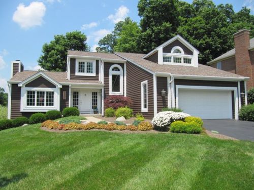7756 Bennington Dr, Cincinnati, OH 45241-3635