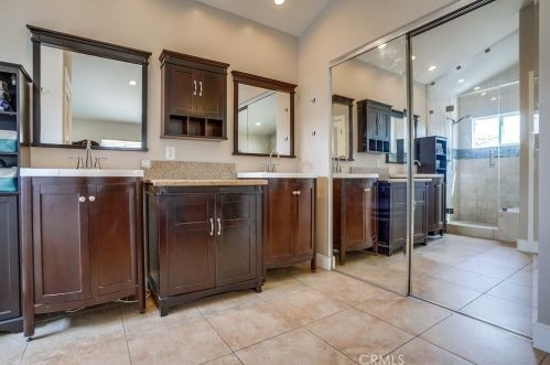 3753 Snowden Ave, Long Beach CA  90808-2226 exterior
