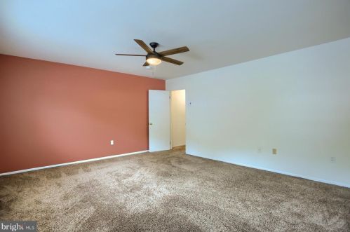 56 Ashford Dr, West Enola PA  17025-2320 exterior