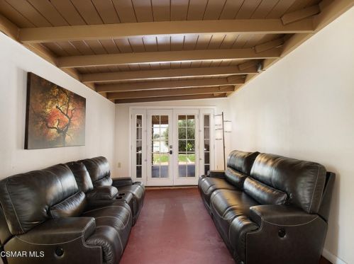 792 Wishard Ave, Simi Valley CA  93065-5676 exterior