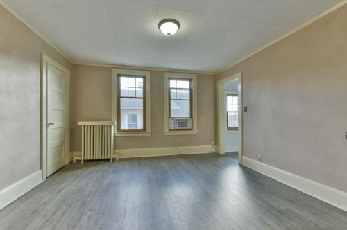 3531 Murray Ave, Milwaukee WI  53211-2525 exterior