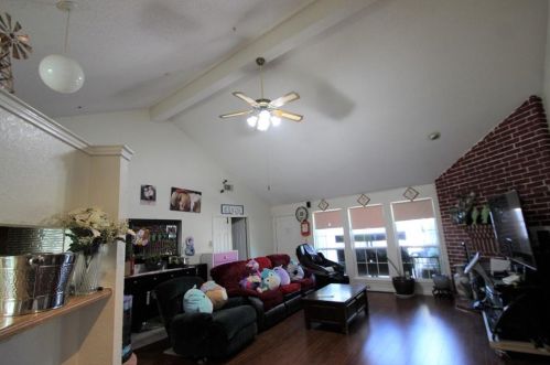 909 Matilda Dr, Plano TX  75025-3523 exterior