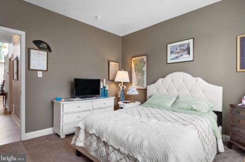 23 Brighton Pl, Swedesboro NJ  08085-5060 exterior