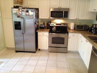 821 Kokomo Key Ln, Delray Beach FL  33483-6027 exterior