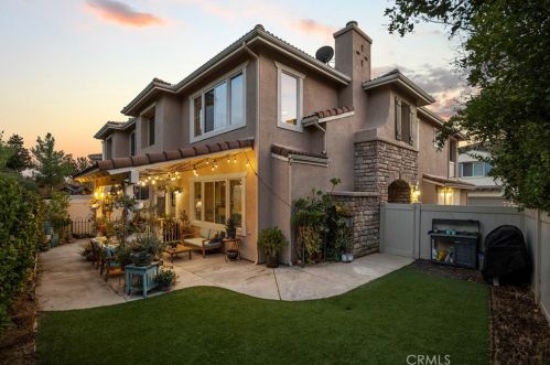 24387 Allegra Way, Santa Clarita, CA 91355-6051