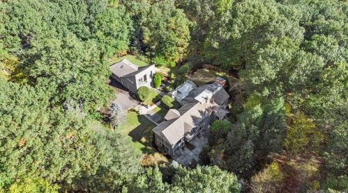 171 Indian Trail Rd, Northville, CT 06776-4817