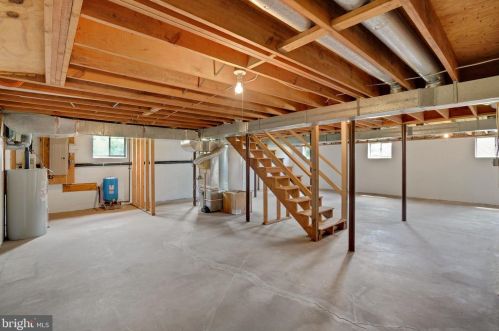 10711 Kettle Run Rd, Nokesville VA  20181-1715 exterior