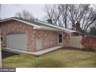 1840 Ithaca Ln, Minneapolis, MN 55447-4670