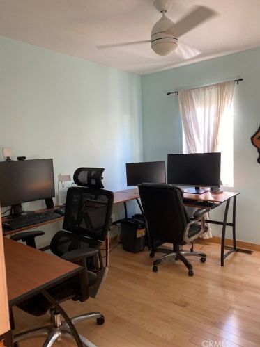 3606 Falcon Ave, Long Beach CA 90805-3648 exterior