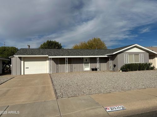 10126 Desert Hills Dr, Sun City, AZ 85351-3908