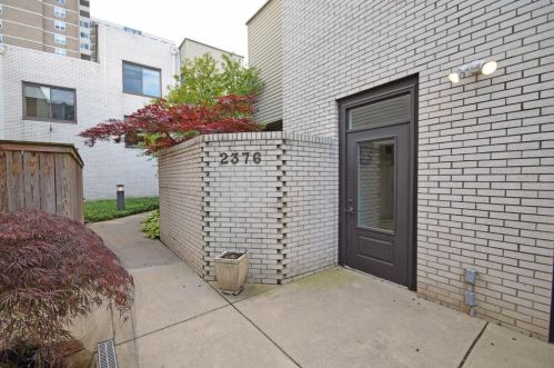 2376 Dana Ave, Cincinnati, OH 45208-1027