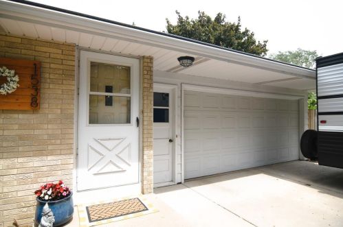 1538 Glen Rd, Green Bay, WI 54313-5614
