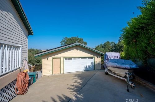 1981 Wild Rice Ln, Lake Nacimiento, CA 93446-4217