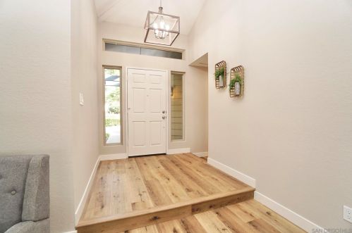 11585 Madera Rosa Way, San Diego, CA 92124-2808