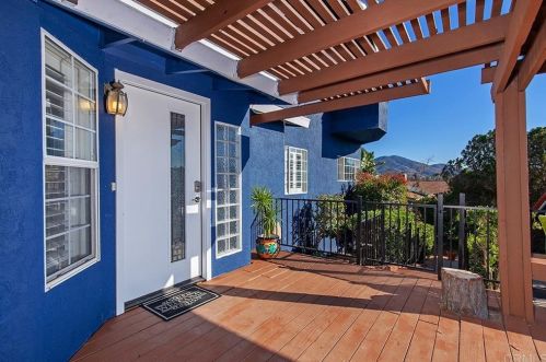 4117 Nabal Dr, La Mesa, CA 91941-7039