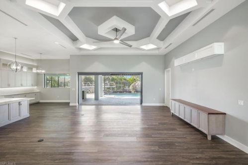 4010 1st Pl, Cape Coral, FL 33904-8302