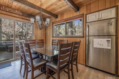 919 Mountain Ln, Big Bear City CA  92314 exterior