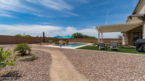 7544 Peppertree Dr, Gilbert AZ  85298 exterior