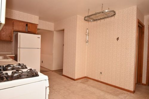 2104 113, Milwaukee WI 53226-4001 exterior