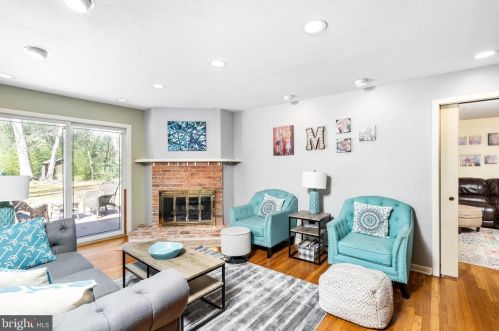 18 Balsam Ct, Lawrence Township NJ  08648-3118 exterior