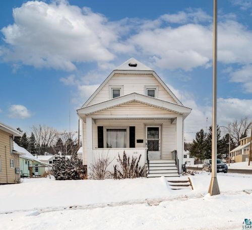 1001 3rd St, Duluth, MN 55805-2211