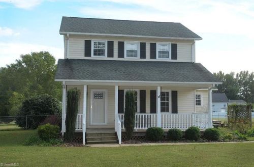 115 Cardinal Dr, Rockwell NC  28138-9400 exterior