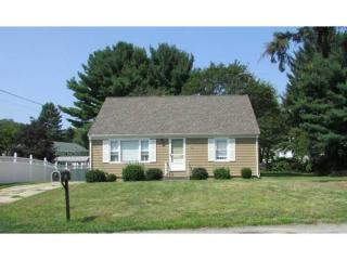42 Barnes St, Smithfield, RI 02828-2025
